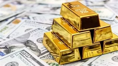 أسعار الذهب تتراجع مع صعود الدولار وانخفاض حدة التوترات التجارية