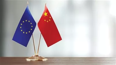 قمة صينية – أوروبية لبحث تسوية النزاعات التجارية الخميس المقبل