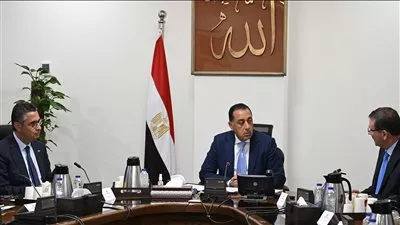 رئيس الوزراء يستعرض موقف توافر الأسمدة الزراعية ومنظومة حوكمة تداولها