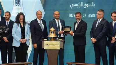 البورصة المصرية تعلن تنفيذ طرح جديد بقيمة 1.8 مليار جنيه 