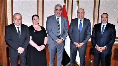 وزير الطيران يبحث تعزيز التعاون مع «الإياتا» بمجال النقل الجوي