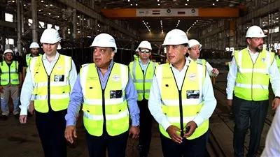 رئيس الوزراء يتفقد موقع إنشاء المحطة النووية بالضبعة