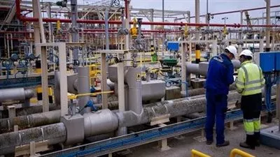 قطر تهدد بقطع إمدادات الغاز عن أوروبا بسبب قانون الاستدامة