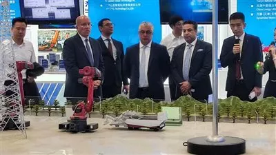 «اقتصادية قناة السويس» تبحث تخصيص مساحة جديدة لمجموعة «تيدا» الصينية