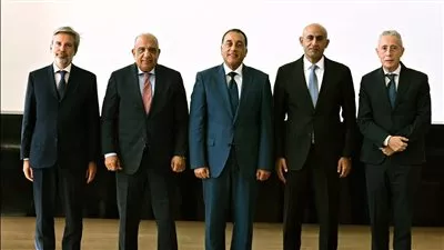 إنشاء وتطوير 5 مدارس للتكنولوجيا التطبيقية بمجالات الكهرباء والطاقة