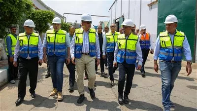 وزير قطاع الأعمال يوجه بإعداد خطة للنهوض بأداء شركة طنطا للكتان والزيوت