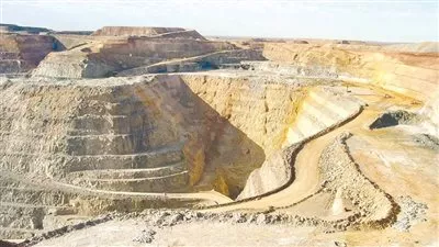 منجم السكري ينتج 500 ألف أونصة ذهب خلال 2025