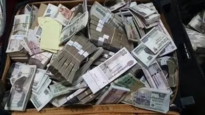 ضبط قضايا إتجار بالنقد الأجنبي بقيمة 5 ملايين جنيه خلال 24 ساعة 