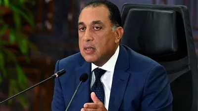 الحكومة تعلن انخفاض أسعار السلع والسيارات والأجهزة الكهربائية 