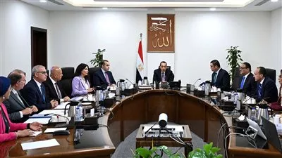 الحكومة توافق على تنفيذ واستغلال 16 محطة لمحولات الكهرباء بالمدن الجديدة