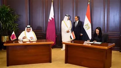 مصر وقطر توقعان مذكرة تفاهم في مجال التأمينات الاجتماعية والمعاشات