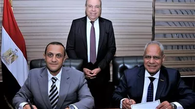 إطلاق برامج تدريبية متخصصة لتأهيل وتنمية مهارات العاملين بالمطارات المصرية