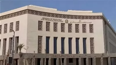 «التعليم» تستعين بخبرات إيطالية لتشغيل مدارس تكنولوجيا صناعة الدواء 