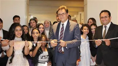 وزير الثقافة يفتتح المعرض السنوي العاشر لفصول الرسم بمركز تنمية المواهب