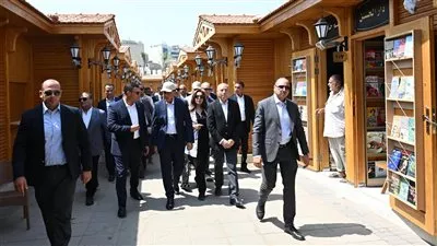 رئيس الوزراء يوجه بتطوير متكامل لتشغيل حديقة الأزبكية التراثية 