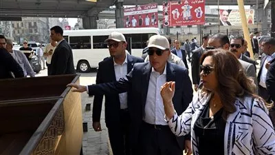 رئيس الوزراء يتابع أعمال مشروع تطوير سوق العتبة بوسط القاهرة