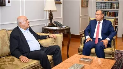 وزير الخارجية يبحث تطورات الأوضاع في الضفة الغربية وقطاع غزة