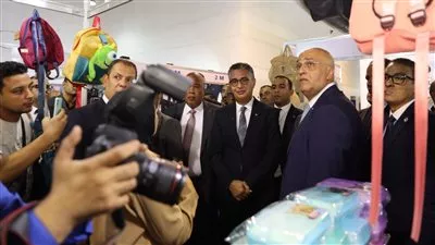 شباب جهاز تنمية المشروعات يشاركون في معارض «أهلًا مدارس»