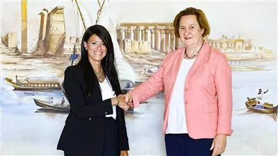 وزيرة التخطيط تبحث تعزيز التعاون مع فرنسا بقطاعات الصحة والتعليم