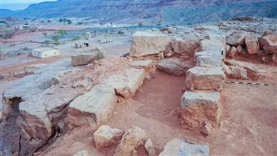 كشف أثري عن ورشة لصهر النحاس ومبانٍ إدارية قديمة في جنوب سيناء