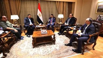 وزير الرياضة يتابع استعدادات إستضافة مونديال أندية اليد