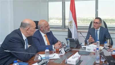 وزير الاستثمار يبحث سبل تعزيز الشراكة بين مصر ومجموعة البنك الدولي