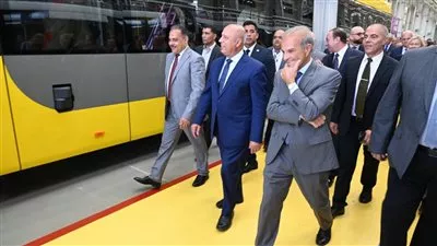 افتتاح خط إنتاج جديد للأتوبيسات الكهربائية في الشرقية باستثمارات 3 مليارات جنيه