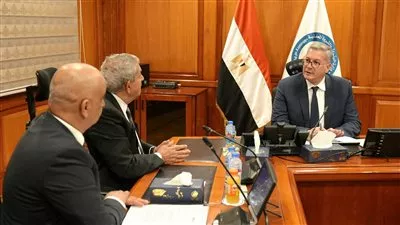 «تاج أويل» الكندية تخطط لتوسيع نشاط إستكشاف وإنتاج البترول بالصحراء الغربية