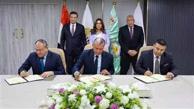 توقيع بروتوكول لإنشاء مركز متكامل لانتاج الحرير الطبيعي بالوادى الجديد