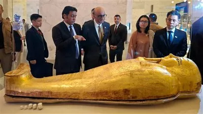 رئيس جمهورية سنغافورة يزور المتحف القومي للحضارة المصرية