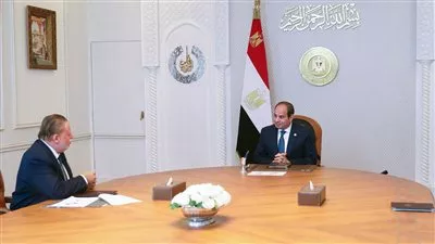 السيسى يوجه البنك المركزى بدعم زيادة احتياطات النقد الأجنبي