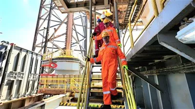 «البترول» تستعد لحفر بئر جديدة في البحر المتوسط