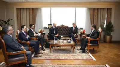 وزير قطاع الأعمال يبحث تعزيز التعاون الاقتصادي مع النرويج