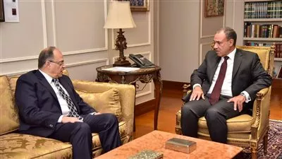 هيئة الدواء تبحث مع «الخارجية» تعزيز التعاون لزيادة الصادرات الدوائية