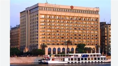 «إيجوث» توقع إتفاقية عمل جماعية مع اللجنة النقابية للعاملين بفندق شبرد