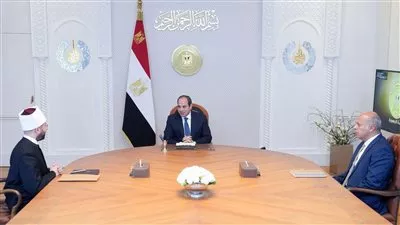 السيسي يستعرض آليات تعظيم الاستفادة من أصول هيئة الأوقاف المصرية