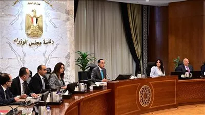 رئيس الوزراء يتابع جهود تعظيم الاستفادة سياحياً من مسار العائلة المقدسة