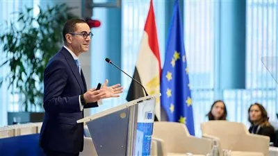 مصر تستثمر 500 مليار دولار في البنية التحتية خلال 10 سنوات