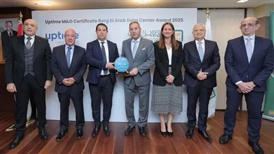 البنك الأهلي يحصل على شهادة التوافق لإدارة وتشغيل مركز بيانات برج العرب