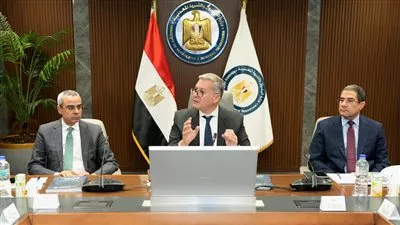 وزير البترول يبحث استعدادات مؤتمر ومعرض مصر الدولي للطاقة «إيجبس» 2026