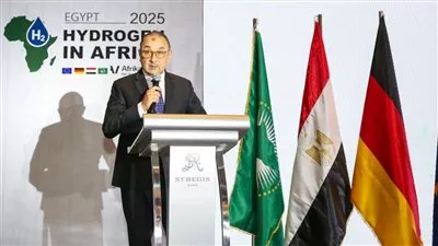 وزير قطاع الأعمال يفتتح المؤتمر الدولي الثالث للهيدروجين في أفريقيا