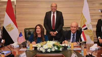 تعاون مصري - أمريكي لتعزيز منظومة الأمن في مطار القاهرة الدولي