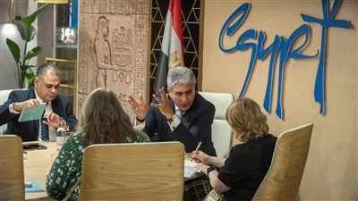 وزير السياحة يبحث دعم الترويج للمقصد السياحي المصري فى بريطانيا 