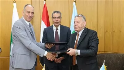 هيئة البريد توقع بروتوكول لتقديم الخدمات البريدية والمالية بالأكاديمية الدولية لعلوم الإعلام 