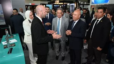 «جريش جلاس» تخطط لإنشاء مصنعًا جديدًا لزجاج السيارات بالعاشر من رمضان