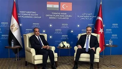 مباحثات مصرية – تركية لدعم العلاقات الثنائية و بحث القضايا الإقليمية 