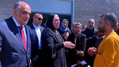 وزيرة التجارة تتابع معدلات الإنتاج بمجمع الصناعات الصغيرة في الغردقة