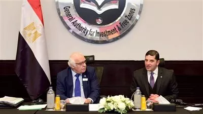 رئيس هيئة الاستثمار يبحث فرص زيادة استثمارات الشركات الألمانية في مصر