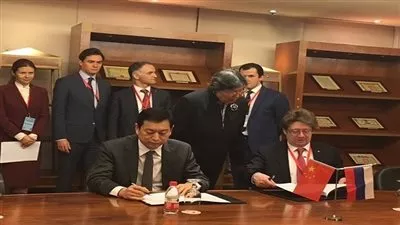 موسكو توقع مذكرة تفاهم مع بكين في أسواق المال