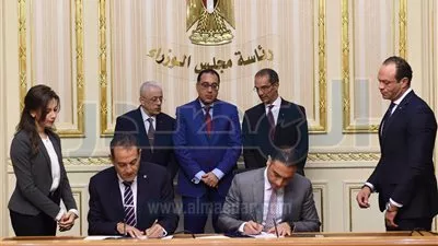 الحكومة: تقديم خدمات الانترنت فائق السرعة لـ 2530 مدرسة خلال 5 أشهر